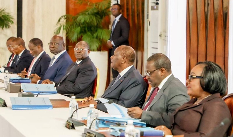 La réunion bi-hebdomataire du Conseil des ministres du 17 avril 2024