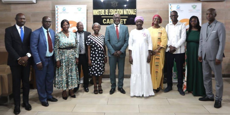 La ministre Marietou Koné et ses hôtes (DR)