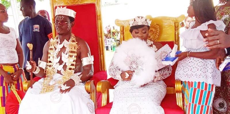 Le chef Djadja Djadja Emmanuel et son épouse. (Ph: Dr)