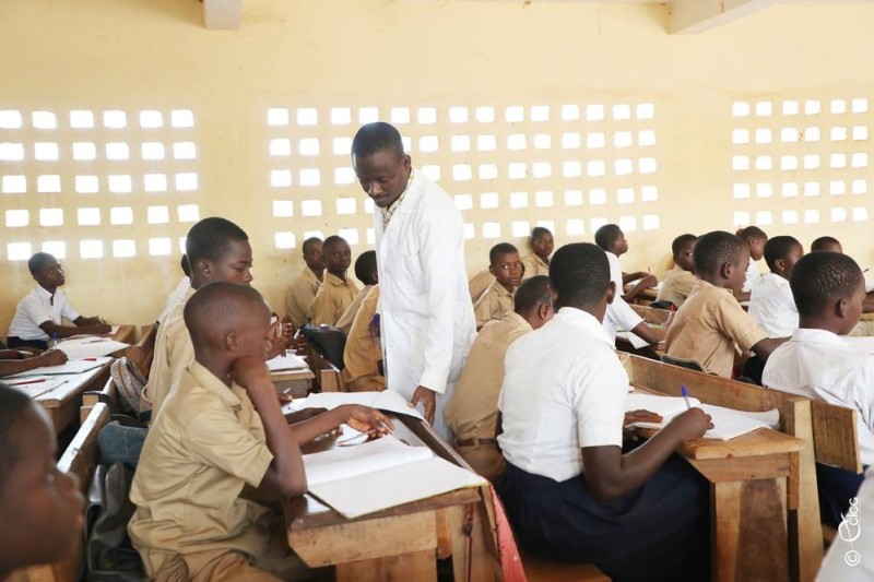 Une classe à Abidjan. (Ph: Dr)