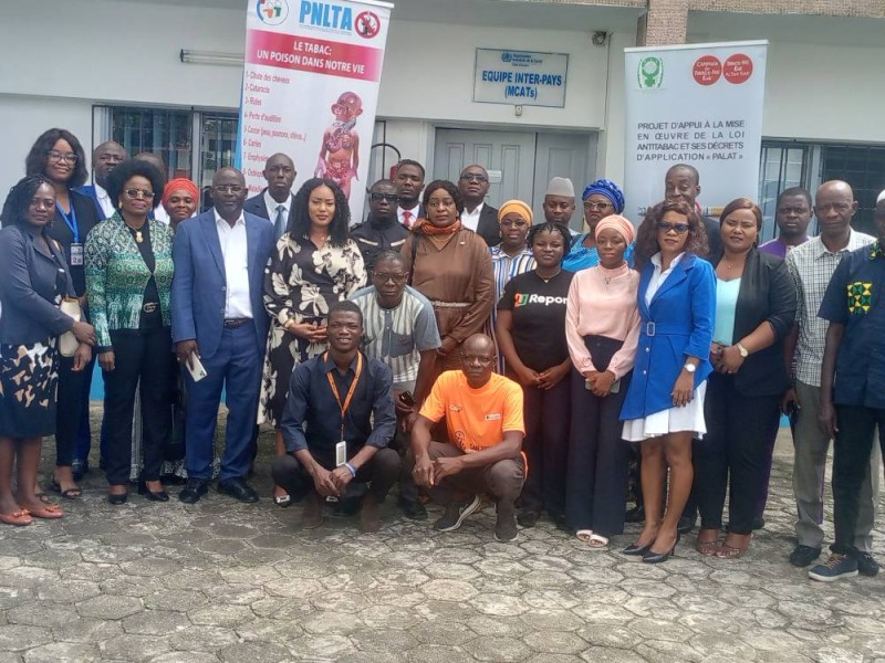 Les participants invités à faire en sorte le décret interdisant de fumer dans les lieux publics et les transports en commun soit une réalité en Côte d’Ivoire. (Franck YEO)