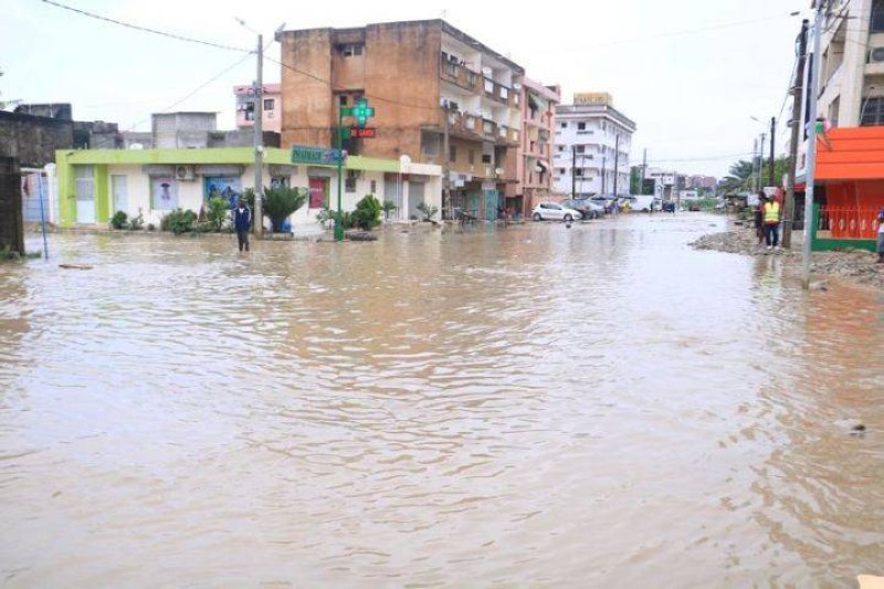 Inondation . (Ph:Dr)