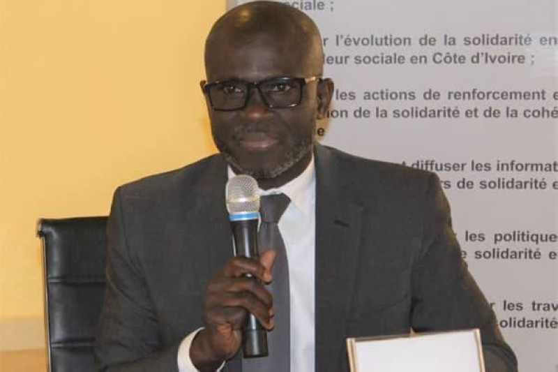 Coulibaly IbrahimaTihozon, Directeur général de l'Oscs