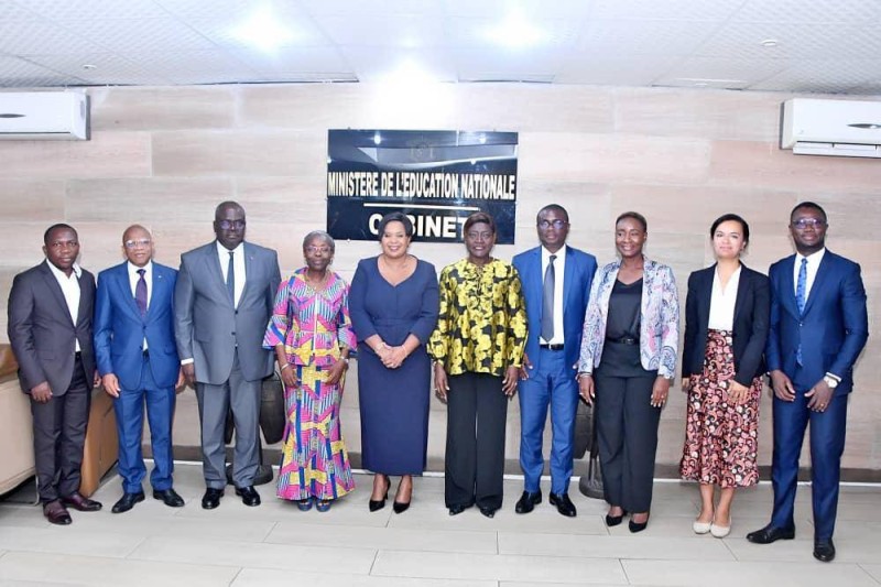 La ministre Mariatou Koné de l'Éducation nationale et de l’Alphabétisation a affirmé que le gouvernement ivoirien a en projet depuis la classe de sixième d’introduire l’apprentissage des métiers dans les programmes d’enseignement. (Ph: Dr)