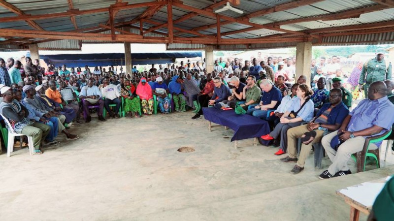 Il ressort des échanges entre la délégation de la Banque mondiale et les communautés villageoises que plusieurs actions ont été posées dans l’agro-forêt de Scio, dans le cadre de la lutte contre la déforestation. (Ph: Dr)