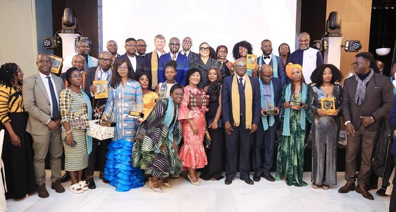 Une photo de famille pour immortaliser l'événement. (Ph: Dr)