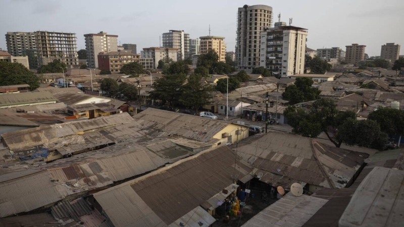 Vue aérienne de Conakry, en Guinée. © Misper Apawu / AP