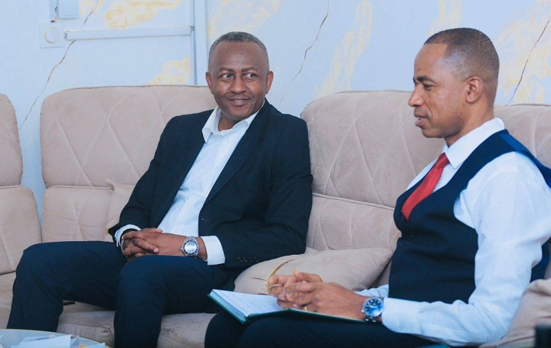 Le président (à gauche) et le vice-président de la CNPC-CI se félicitent des réformes apportées pour faire respecter leur institution. (Ph: Dr)