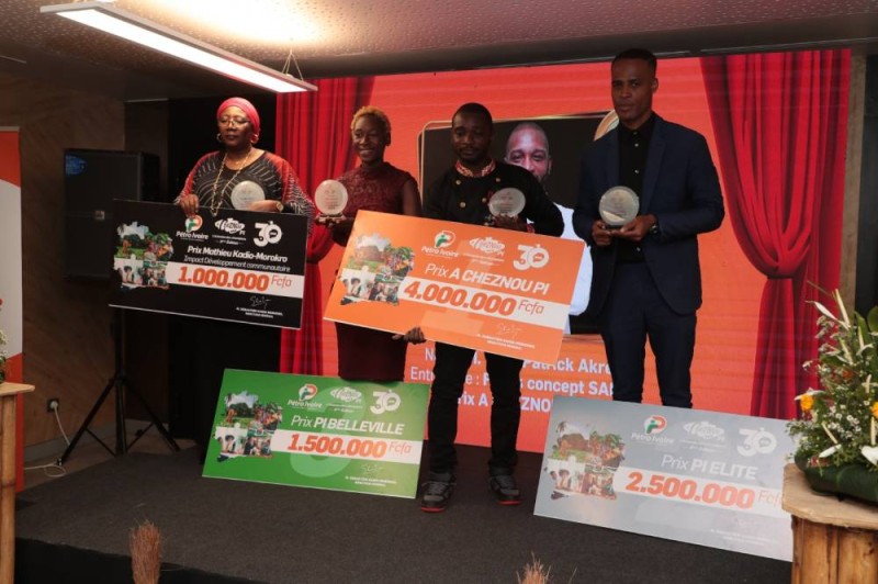 Une photo des trois gagnants. (Photo Bavane)