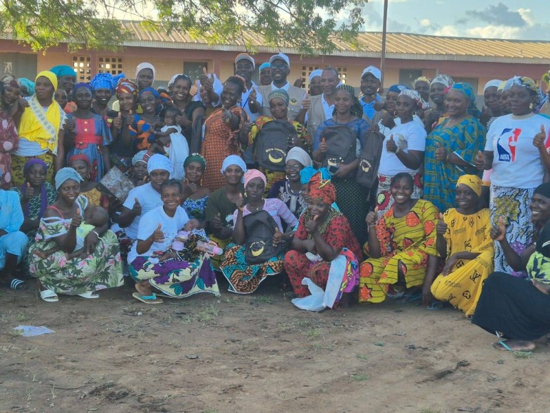 Les femmes heureuses du soutien (DR)