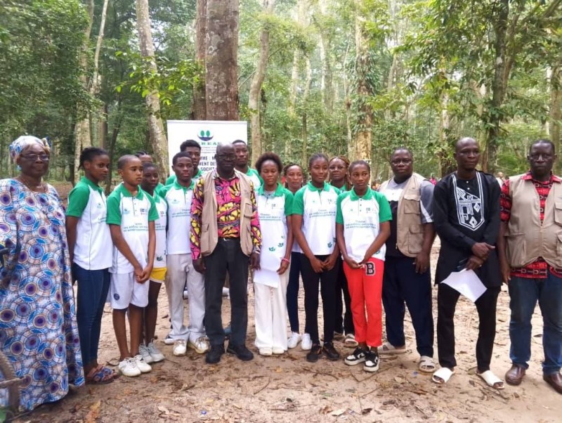 Le porte-parole, Ouragan Kanon, membre de la plateforme nationale des organisations d'enfants de Côte d'Ivoire veut une place de choix des enfants. (DR)