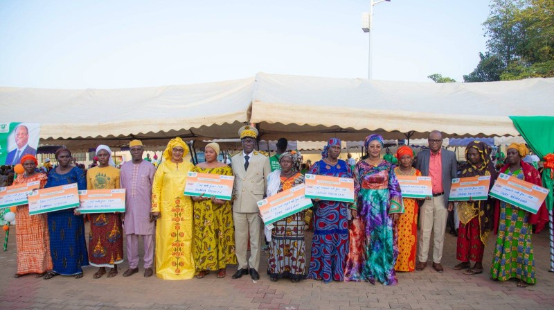Les femmes ont traduit leur reconnaissance au gouvernement pour ce geste de haute portée. (DR)