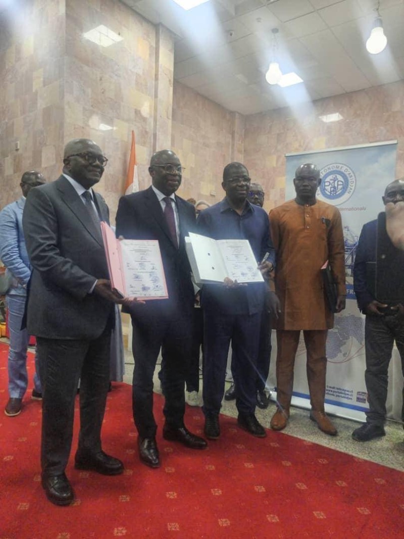 Tous les acteurs des ports ivoiriens unanimes pour une trêve sociale durable. (Ph: Dr)