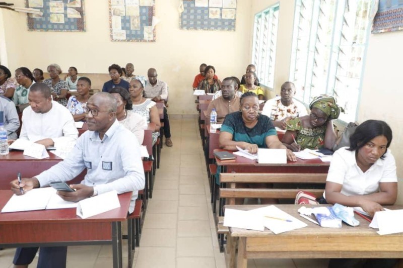 Des enseignants en formation