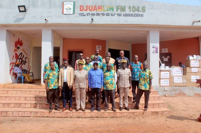 La  radio locale DJUABLIN-FM dAgnibilékrou 
