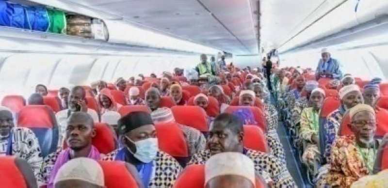 Des pèlerins ivoiriens en route pour la Mecque. (DR)