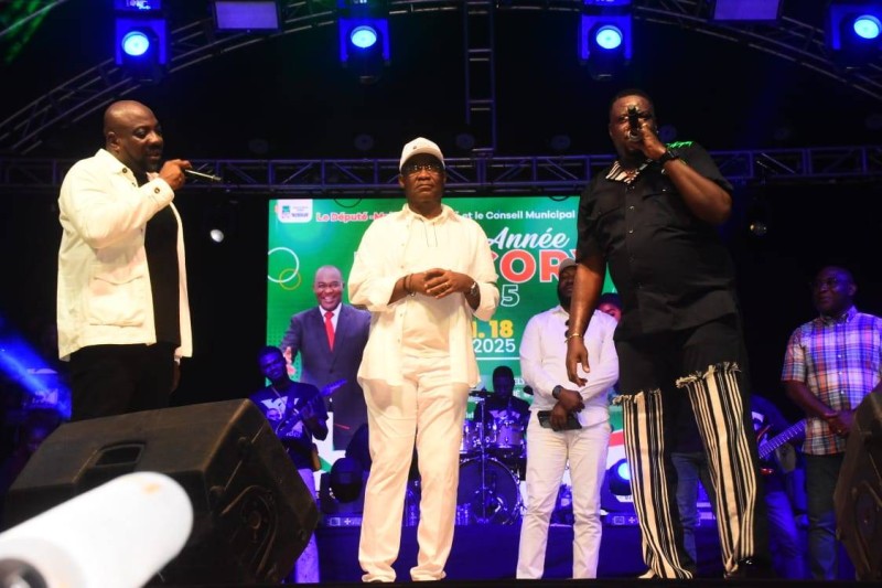 Les artistes Yodé, Siro, Roselyne Layo et autres ont fait le show. (Ph: Dr)