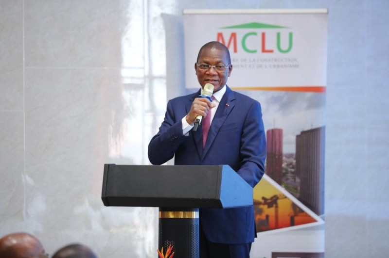 Le Ministre Bruno Nabagné Koné