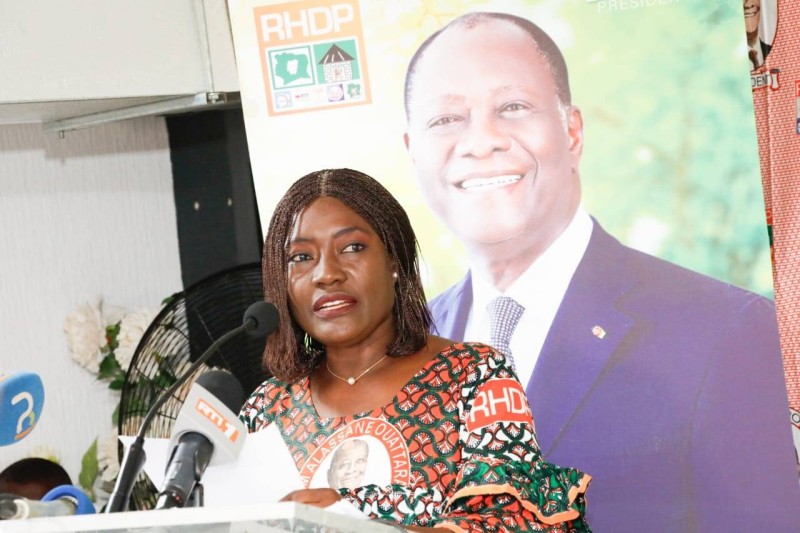 Le Professeur Mariatou Koné Ministre de o'Education Nationale et de l'alphabétisation