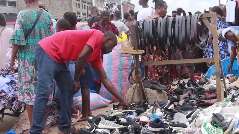 Un vendeur de chaussures. (DR)