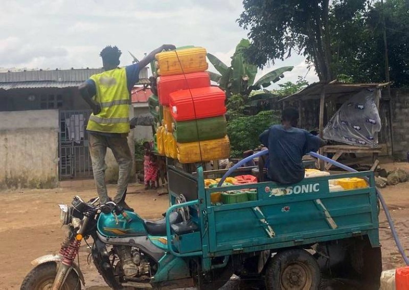 Un peti opérateurs privé livreur d’eau