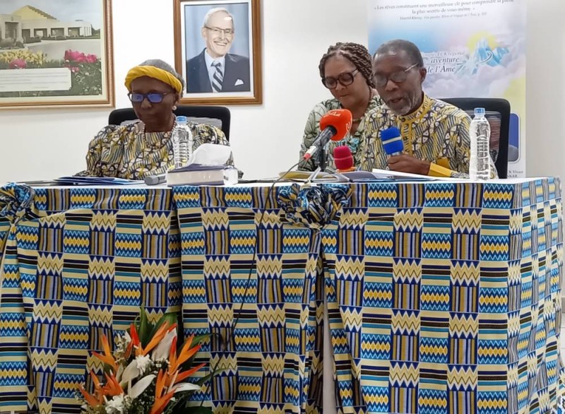 Les conférenciers ont invités les Ivoiriens à prendre part à ce congrès. (DR)
