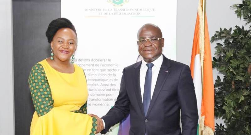 Kalil Konaté salue la rencontre et la prise de fonction de la nouvelle directrice générale de Mtn-CI. (Ph: Dr)