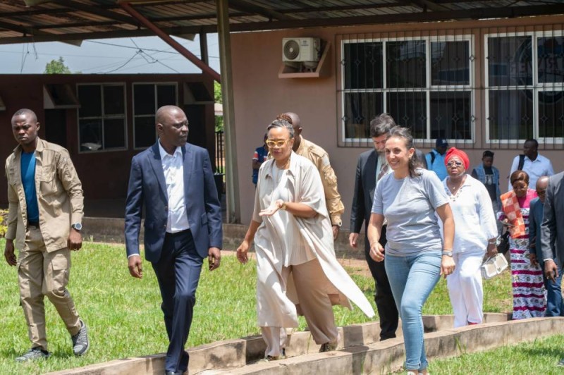 L'ambassadeur Jessica Davis Ba est fière des progrès réalisés par la commune de Bouaké. (Ph: Dr)
