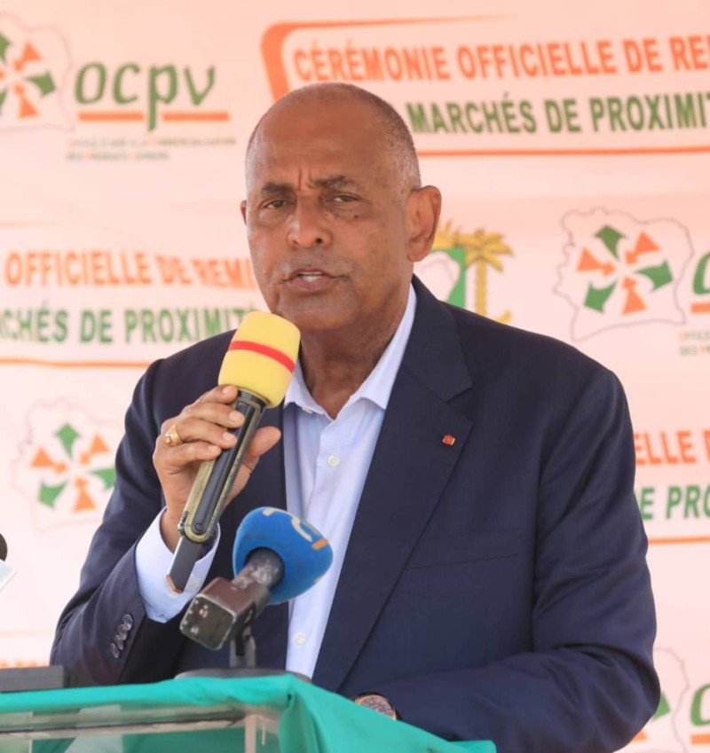 L'ex-Premier ministre fait la promotion du Président Alassane Ouattara. (Ph: Dr)