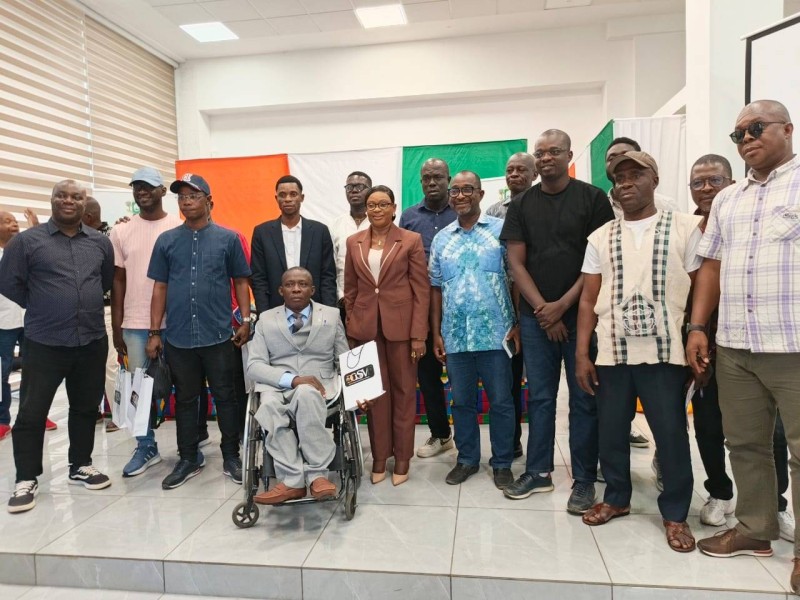 La directrice générale des sports et les journalistes sportifs. (Ph: Dr)