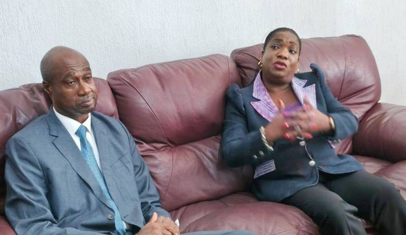 Valérie Yapo (à droite) et son conseil, Me Alain Bokola. (Ph: Dr)