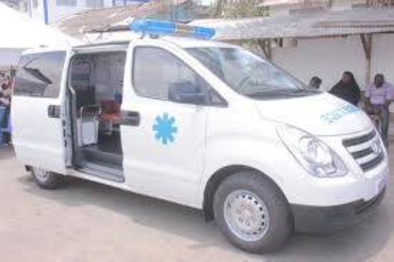 Une ambulance.(Ph:Dr)
