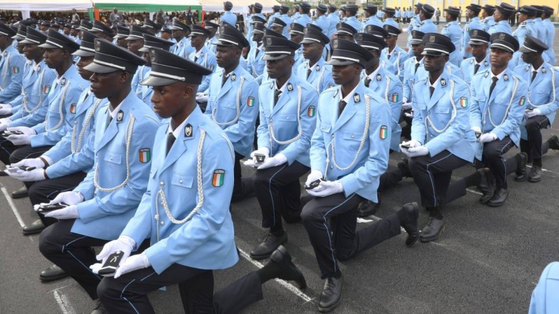 Les nouveaux sous-officiers appelés à l'intégrité. (Ph: Dr)