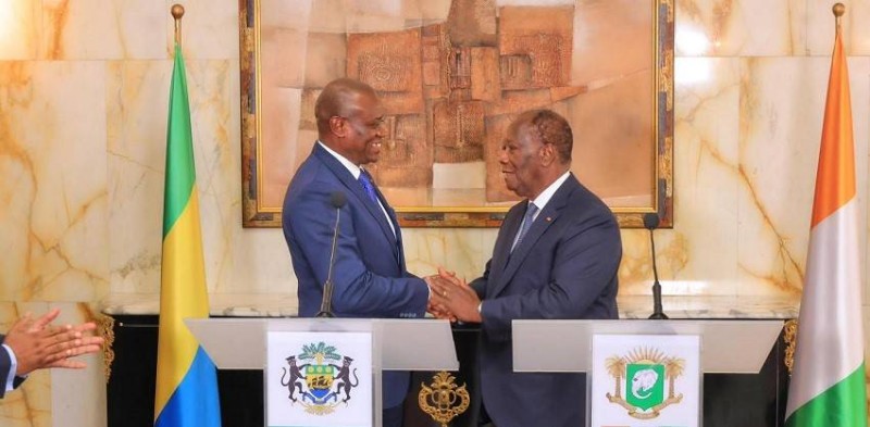 Le Président Ouattara et le Général Brice Clotaire Oligui Nguema