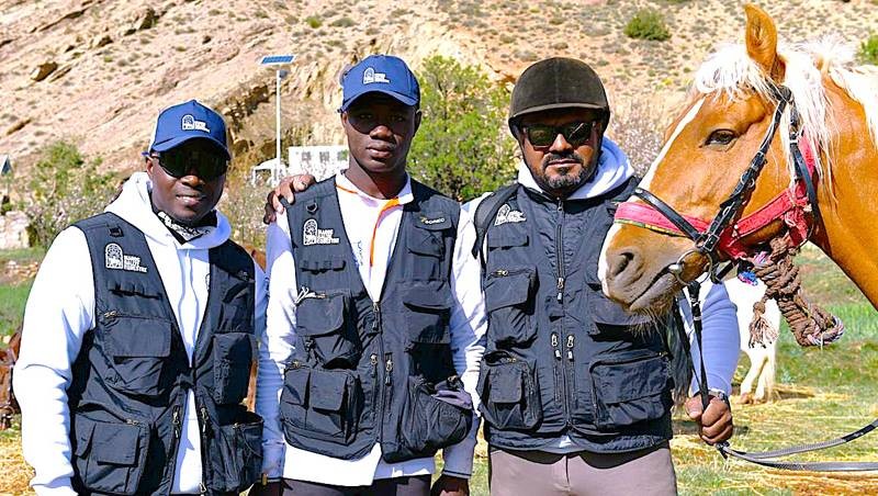 Le trio ivoirien qui a fait sensation dans le désert marocain du 23 au 27 avril dernier. (Ph: Dr)