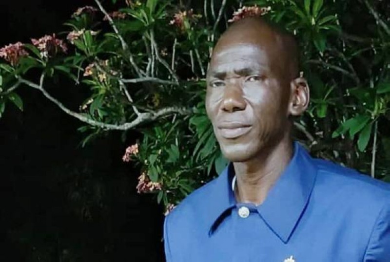 La distinction du défunt maire, Bamba Mamadou, a été réceptionnée par son successeur, Dosso Namory. (Ph: Dr)