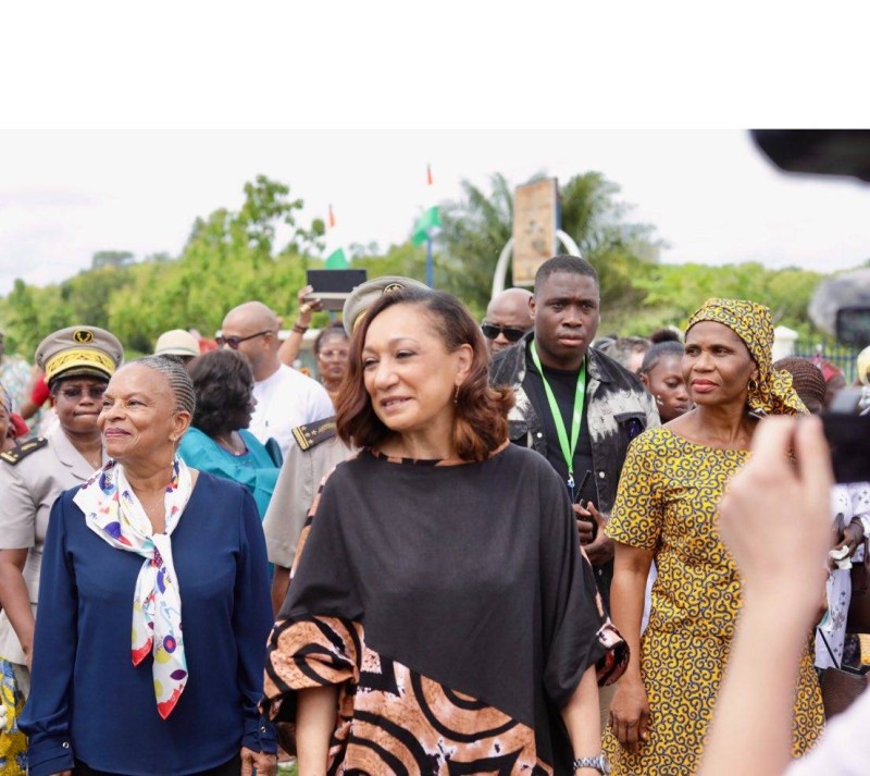 Au premier plan Christiane Taubira et Françoise Remarck