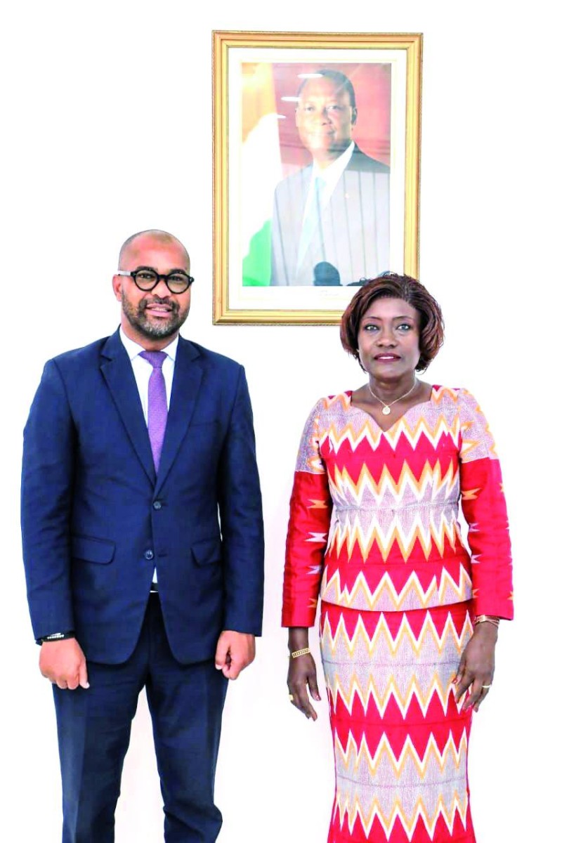 Le représentant résidant de l’Unesco Abidjan, Oumar Diop a échangé avec la ministre Mariatou Koné. (Ph: Dr)