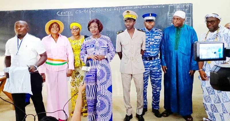 Prof. Mariatou Koné a souhaité bonne chance aux candidats. (Ph: Dr)