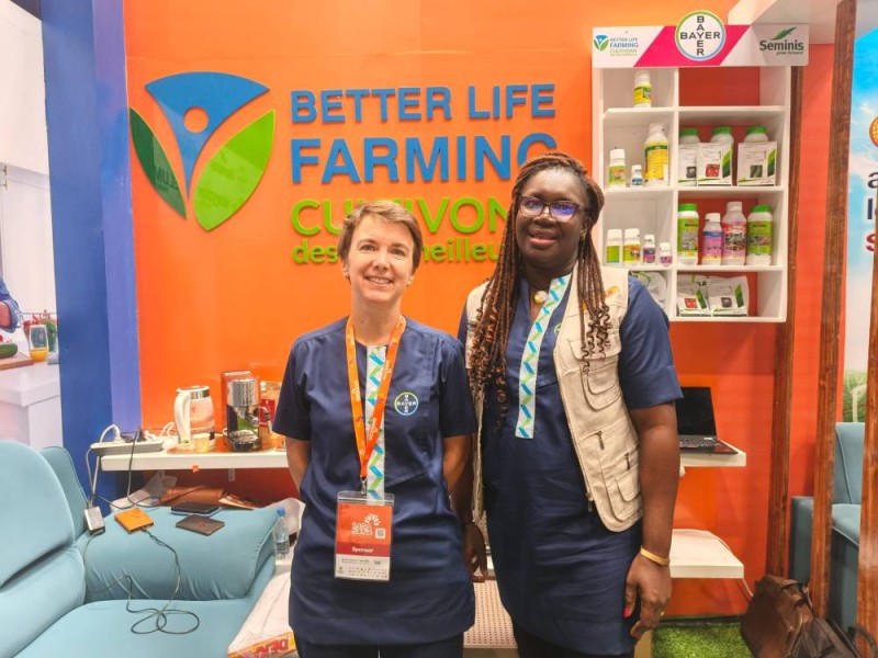 Les deux responsables de Bayer heureuses de participer au développement agricole de la Côte d'Ivoire (DR)