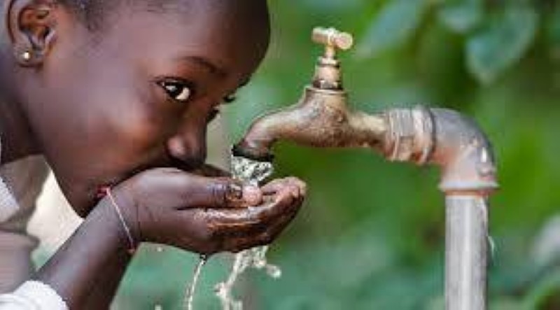 L'eau potable est conseillée pour la santé. (DR)