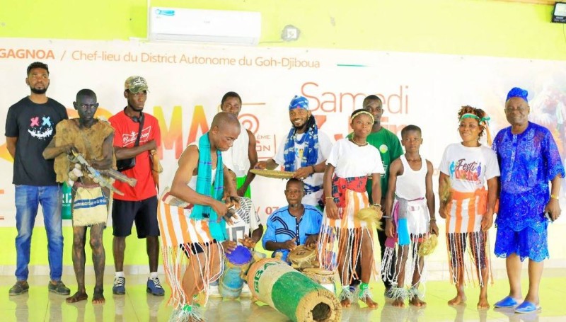 Parmi les troupes présentes figuraient notamment le Zagrobi de Guemenedou, le Gbégbé de Kpapekou...