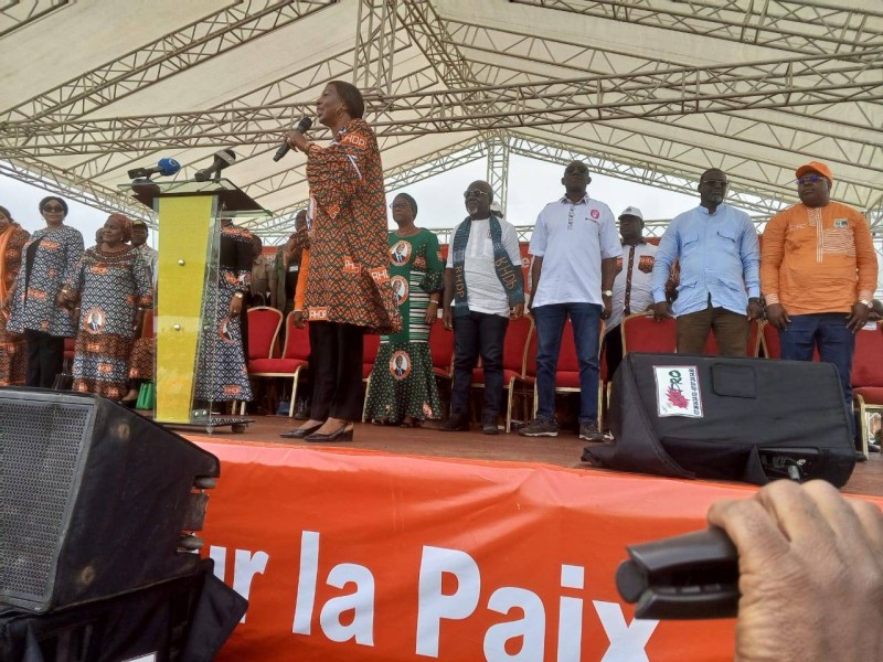 : Les militants du Rhdp d’Abobo déterminés à élire Alassane Ouattara au premier tout de la présidentielle d’octobre 2025. ( Franck YEO)