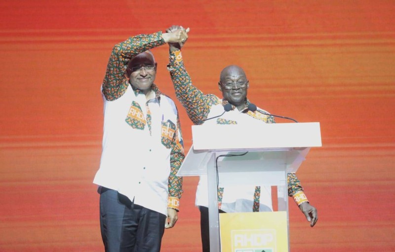 Le vice-Président de la République, Tiémoko Meyliet Koné – représentant le Chef de l’État, président du parti et le président du congrès, Patrick Achi. (Ph: Dr)