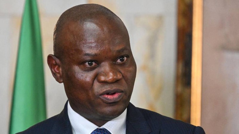 Un peu plus de deux mois après sa large victoire à la présidentielle du 12 avril à laquelle il s'est présenté en indépendant, Brice Oligui Nguema annonce le lancement de son propre parti politique. © Issouf Sanogo / AFP