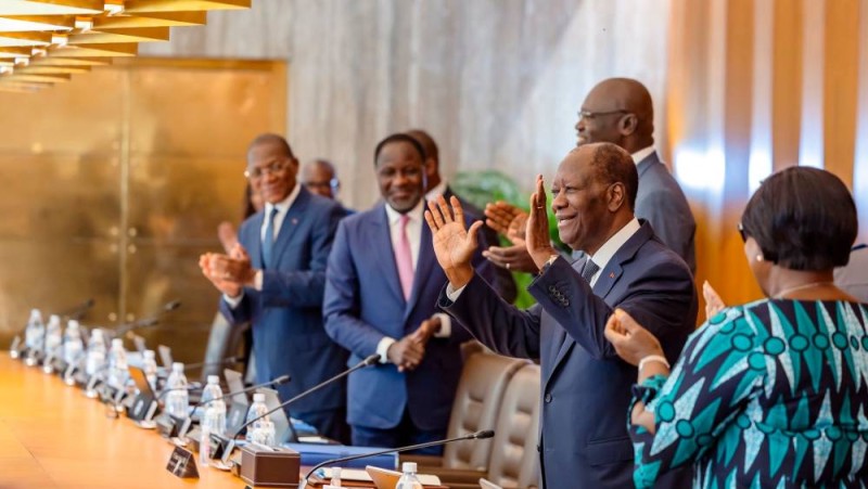 Le Président de la République, Alassane Ouattara a reçu le soutien des membres du gouvernement. (DR)
