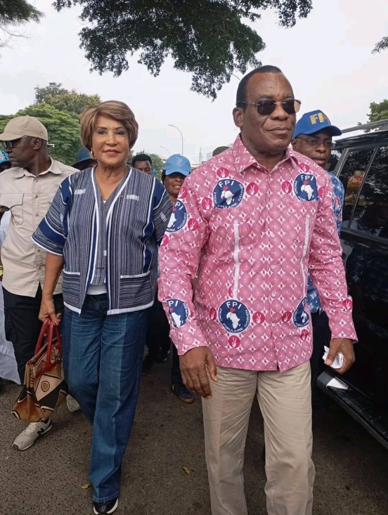Le président du FPI, Pascal Affi N'Guessan et Akissi Danièle Boni-Claverie, présidente de l'Union républicaine pour la démocratie (Urd). (Ph: Dr)