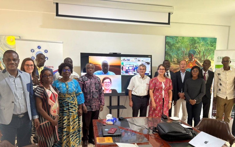 Les participants à l’atelier d’évaluation du projet BlockRabies, les 12 et 13 août 2025 à Abidjan