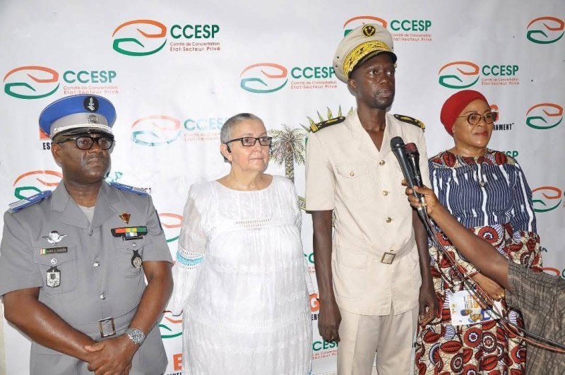 La Secrétaire exécutive du Ccesp, Mariam Fadiga Fofana (à droite) et les autorités locales disent attendre beaucoup de cet atelier