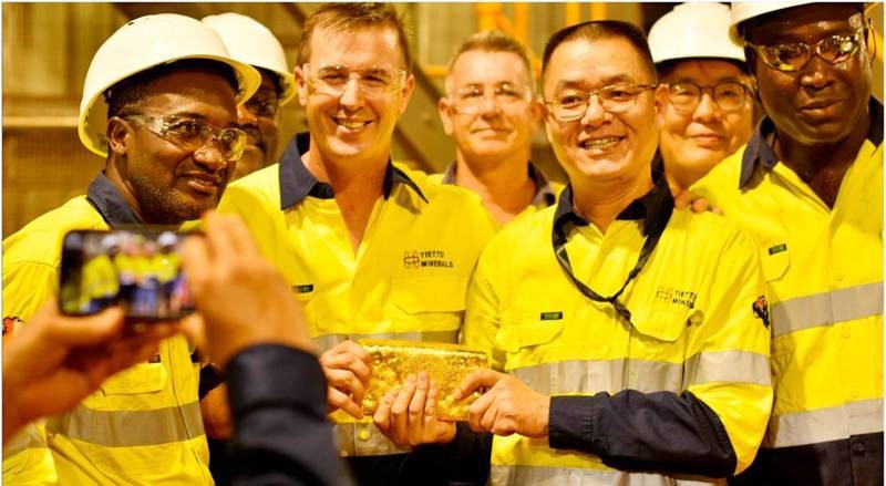 Les acteurs à la base de la découverte de la mine. (Ph: Dr)